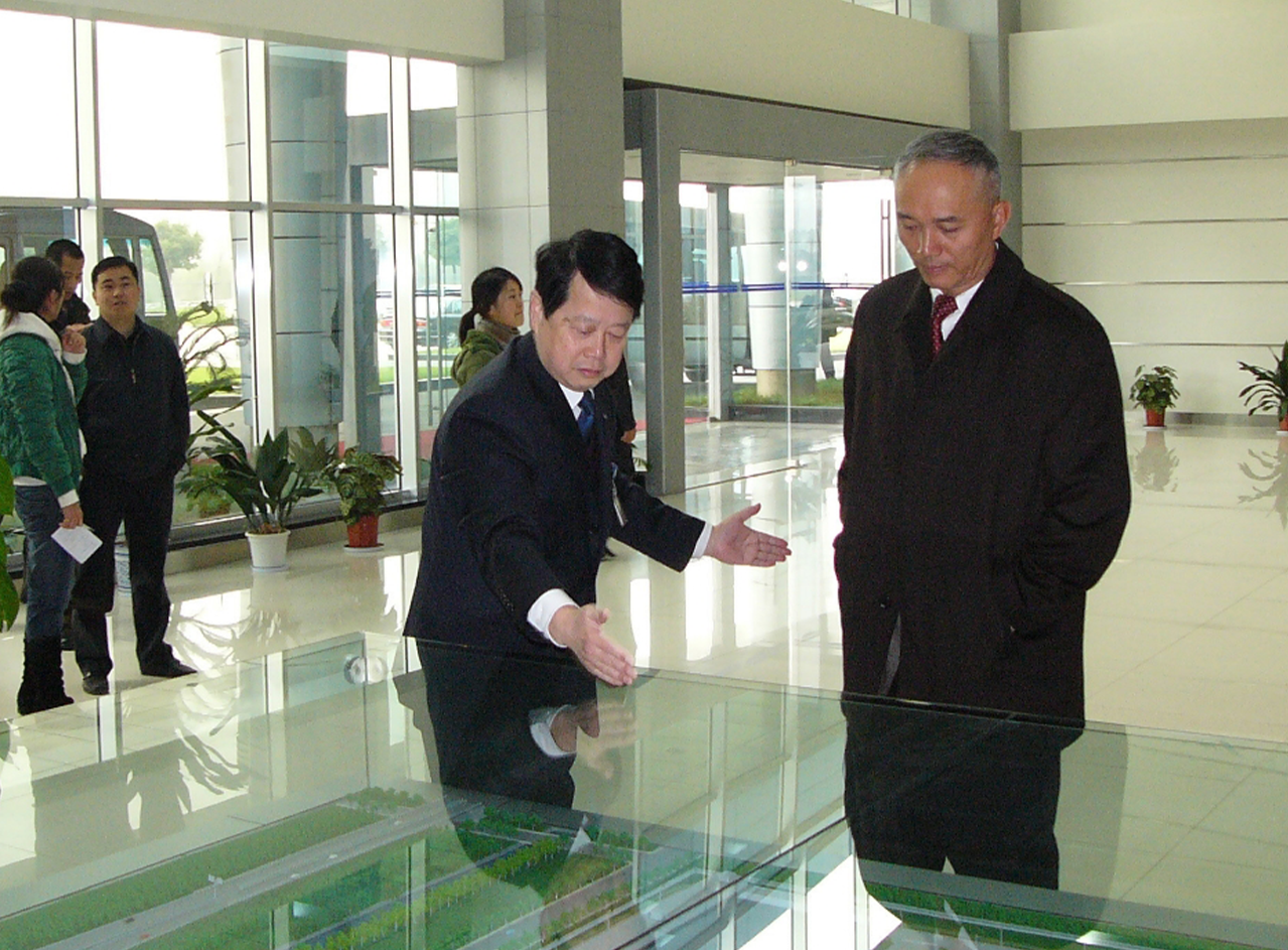 2007年12月 时任杭州市长蔡奇调研视察